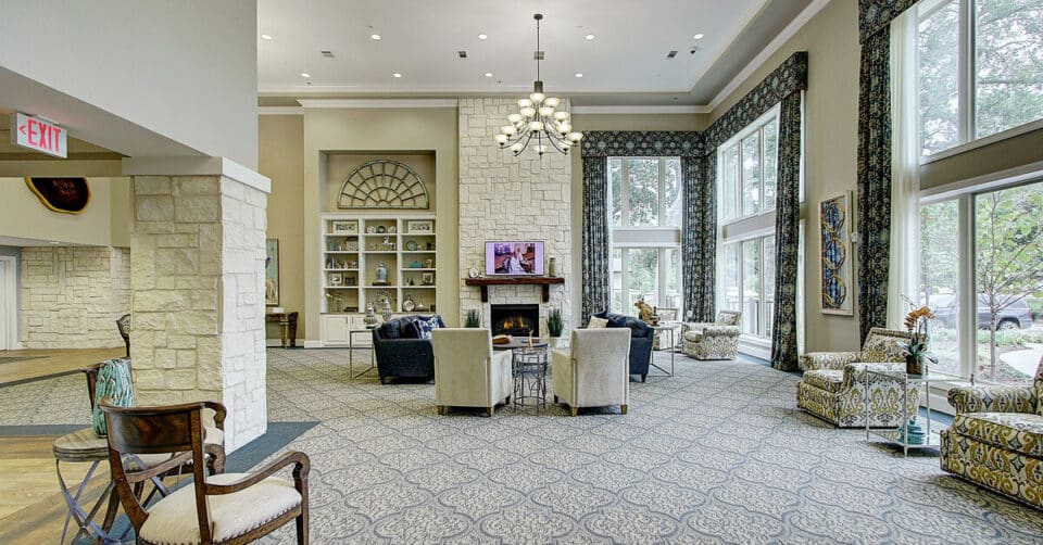 lobby at The Oaks at Flower Mound 7