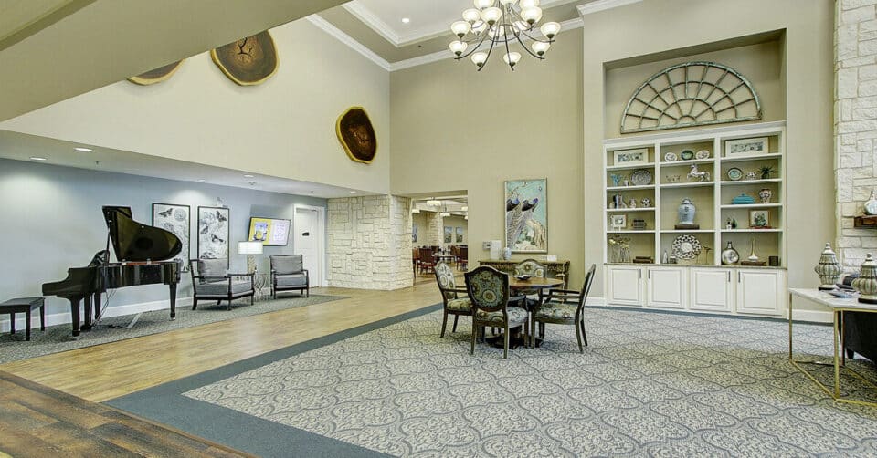 Lobby at The Oaks at Flower Mound 5