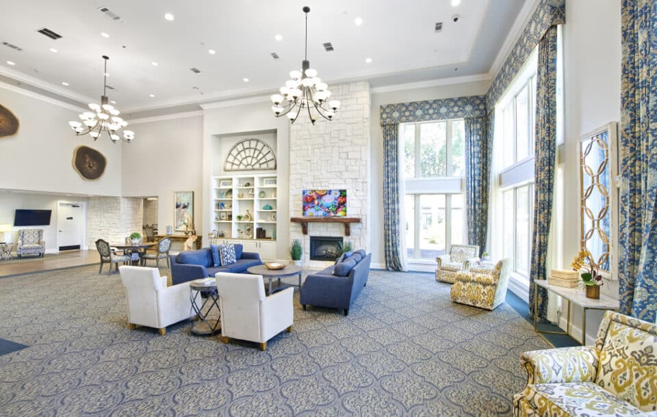 front lobby at Oaks at Flower Mound